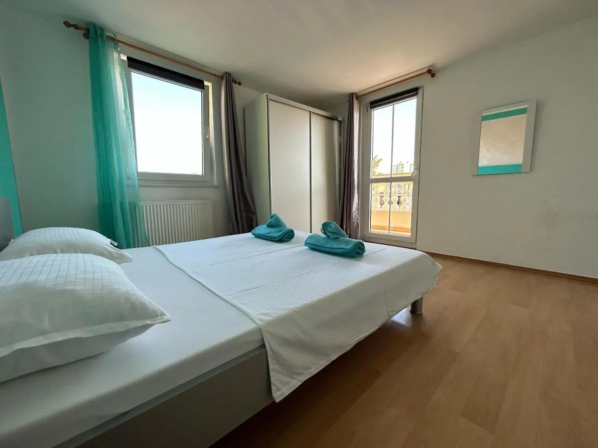 Jela Apartment With A Big Balcony Pula 0*,  Chorwacja
